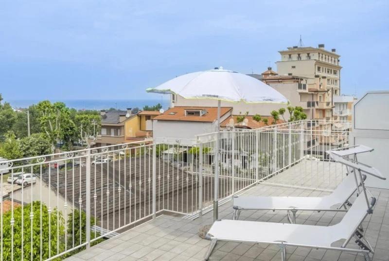 Hotel Rex Misano Adriatico Exterior photo